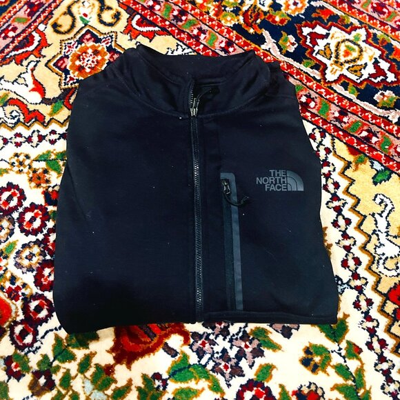 The North Face Men's Medium Black Softshell Fleece Jacket - Full Zip